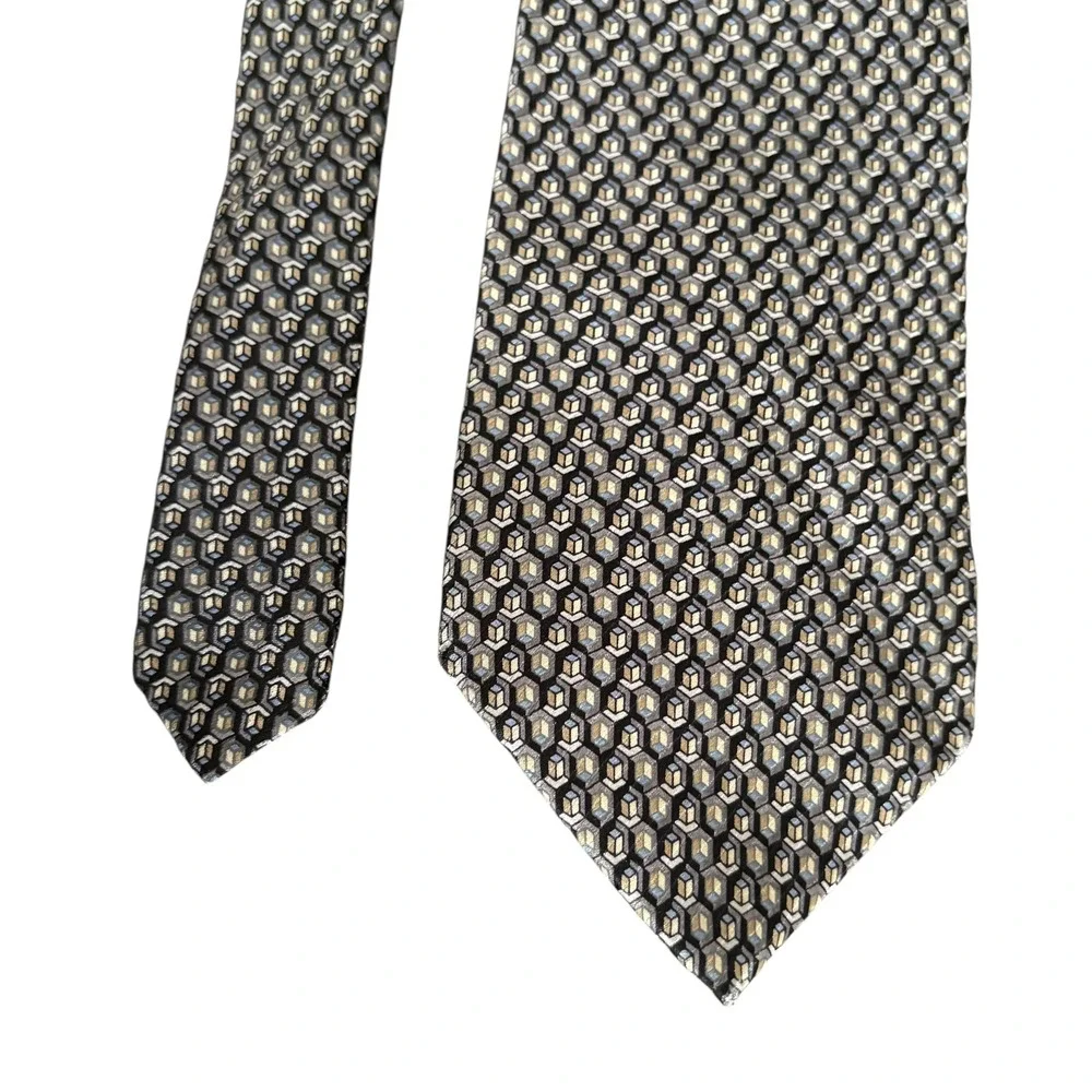 DKNY Men's Silk Tie Geometric Cube Pattern Gray Black Blue business professional